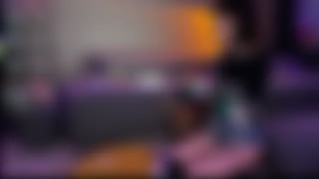 Chat soba uživo modela Bastet