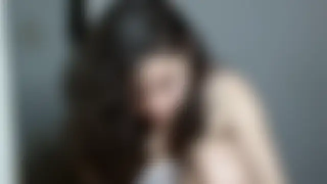 karoll8 Adlı Modelin Canlı Sohbet Odası