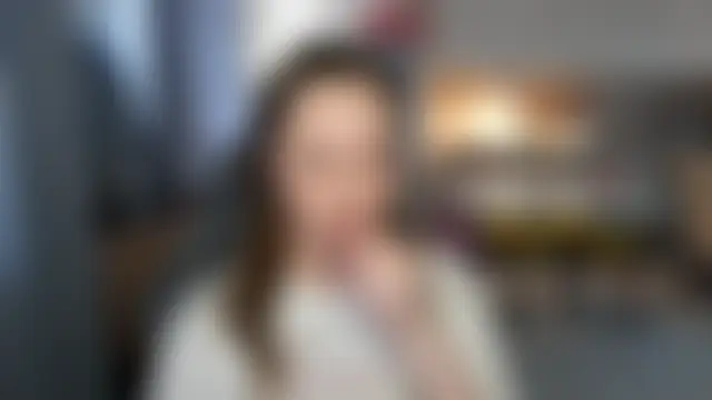 _lalune_ Live chatroom