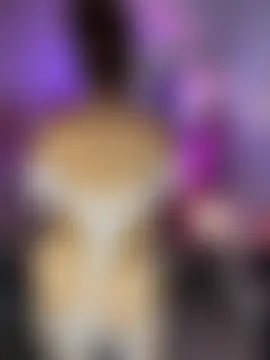 Emma_Wish élő chatszobája