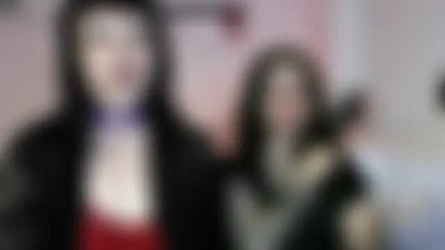 _onthary_6's Live Chat Room