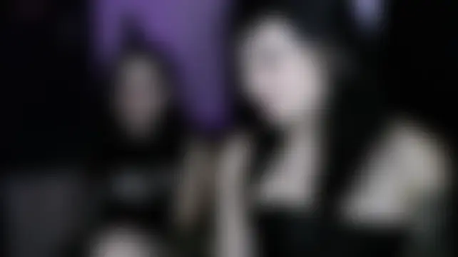 _onthary_6's Live XXX Chat