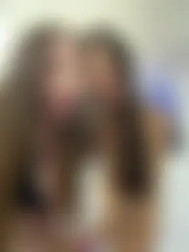 Živá chatovací místnost roouse
