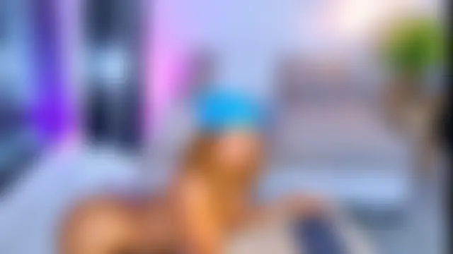 SarahCinnamon- Live Chatrum
