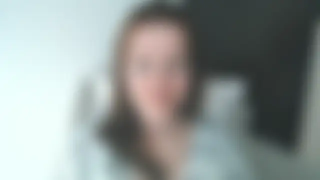 NicoleEunice87 Adlı Modelin Canlı Sohbet Odası