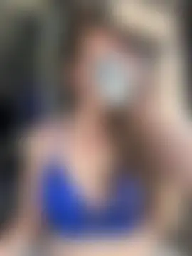 Show modela newMichelle na web-kameri
