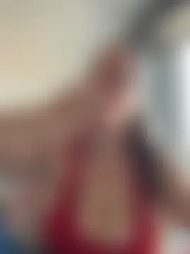 newMichelle – Naživo chatovacia miestnosť