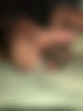 ROUSSH Adlı Modelin Canlı Sohbet Odası