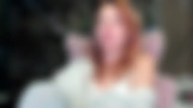 Show modela karo123421 na web-kameri