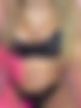 ladamoon Pertunjukan Webcam