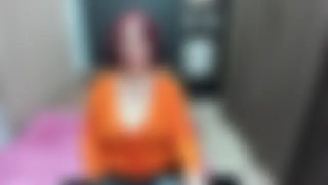 EllenHope élő chatszobája