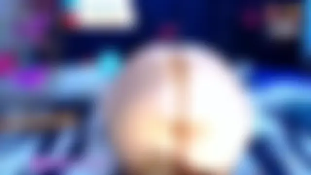 candela_lan's Live Chat Room