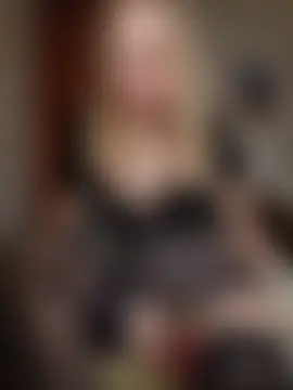 ImyoursLilu32's Webcam Show