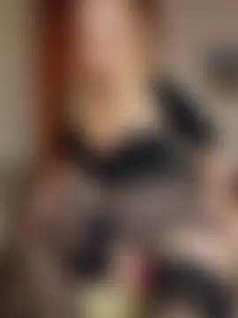 ImyoursLilu32 Webcam-Show