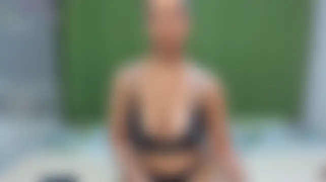 Chat soba uživo modela JuliaShane