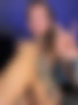 Seks show uživo modela Future_star na kameri