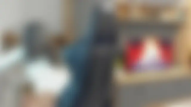 Claire95_ élő chatszobája