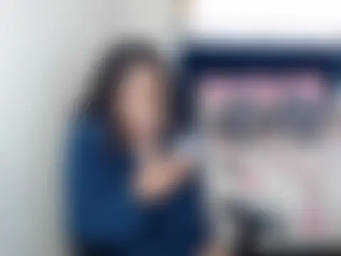 QUEENMANDYY's Live Chat Room