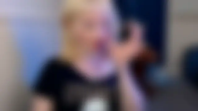 הופעת וובקאם של Scotty_Hottie