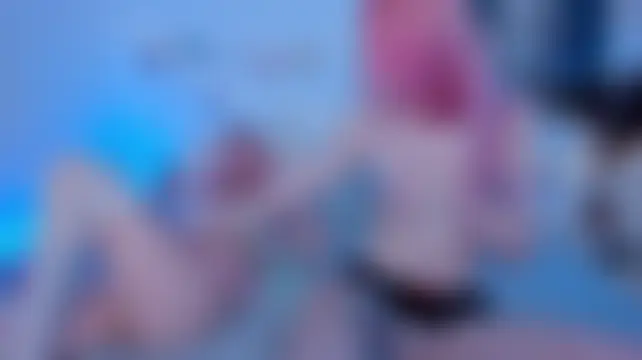AlexRoseLiRedのライブXXXチャット