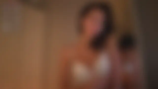 -JuicyMolly-'s Live XXX Chat