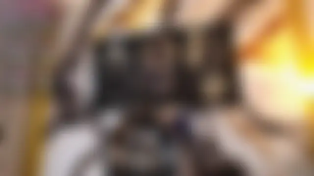 LizzRouse élő chatszobája