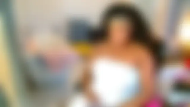 MIAMI9 লাইভ XXX চ্যাট