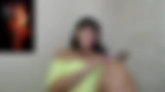 Chat soba uživo modela ROXOLANAA_SEXY