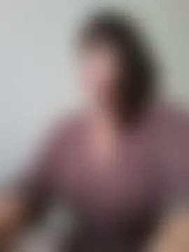 ห้องแชทสดของ ROXOLANAA_SEXY