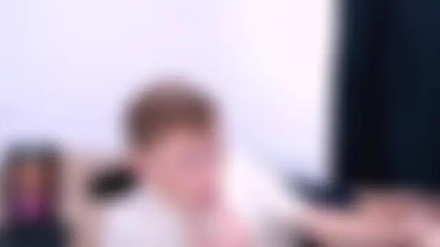 ห้องแชทสดของ juliaanddima