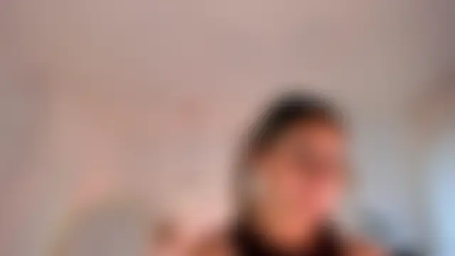 חדר צ'אט בשידור חי של dina_ride