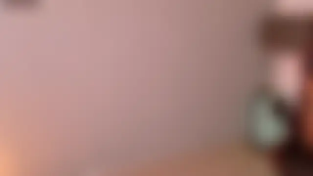 samantha_tattu's Live Chat Room