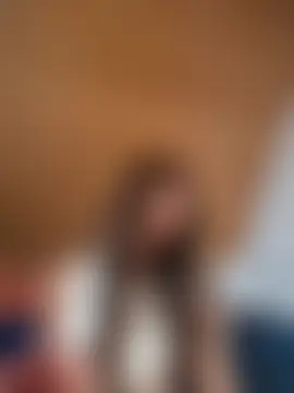 lauravasquez 실시간 채팅방