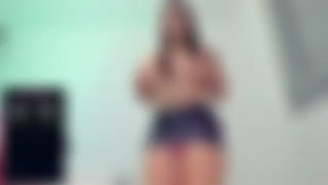 sexual__queen – live chatrum