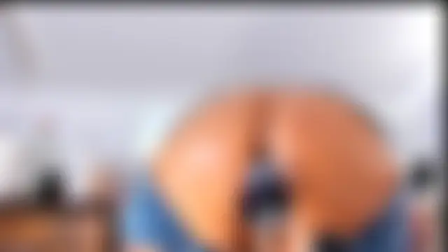 Živá chatovací místnost KarlaHartley