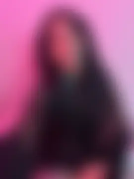 Felicia_smok3 Adlı Modelin Canlı Sohbet Odası