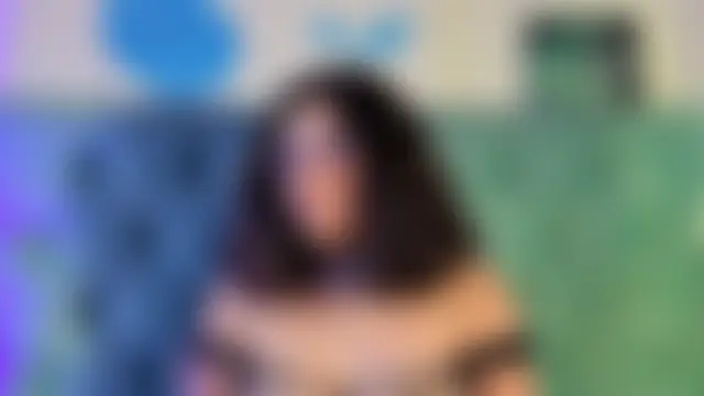 Pokój czatu na żywo – Paola_Lyon_