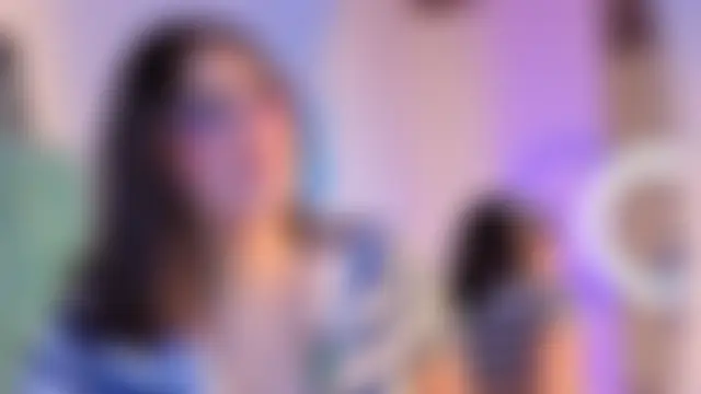 Paola_Lyon_ 现场聊天室