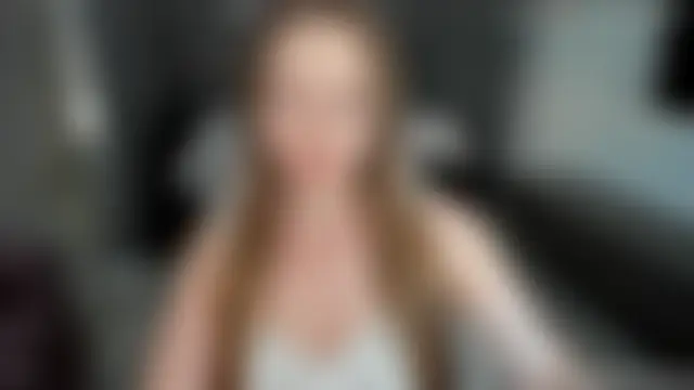 LizaGost élő XXX-chatje