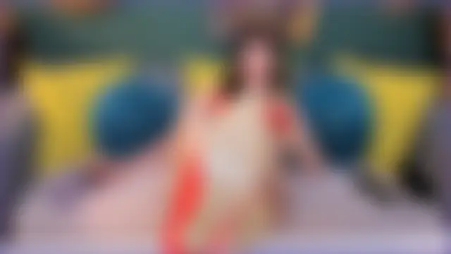 JaqulinneHot élő chatszobája