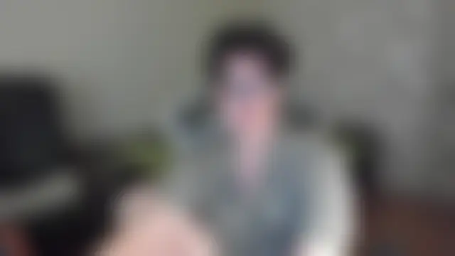 Knuckles17 live sex-cam show