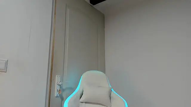 karlamiam's Webcam Show