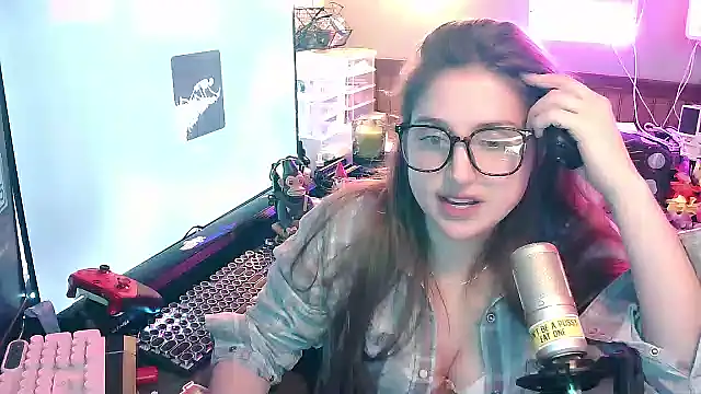 mirannacult's Live Sex Cam Show