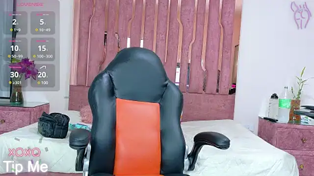CharloteWalker's Webcam Show