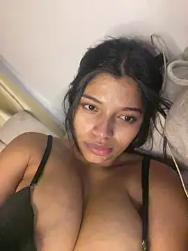 AgathaGeorgiou's Webcam Show