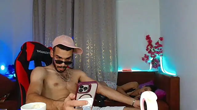 azesrie's Webcam Show