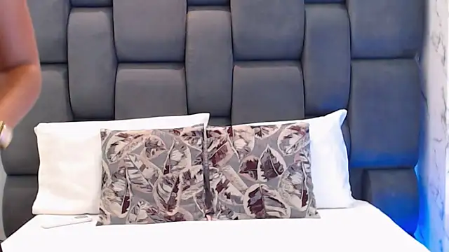 SophieWolkman's Webcam Show