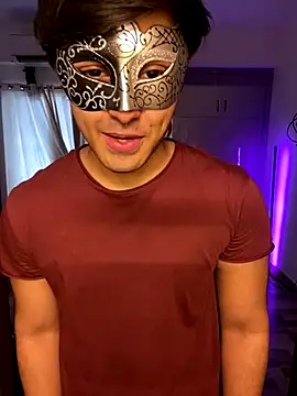 Rocco787876's Live Sex Cam Show
