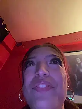 LizzyLush_'s Live Chat Room