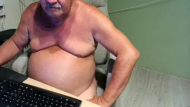 barenfan's Live Sex Cam Show